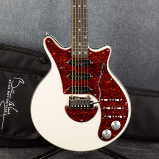 Brian May Guitars The BMG Special LE - White - Gig Bag - 2nd Hand Brian May Guitars The BMG Special LE - White - Gig Bag - 2nd Hand