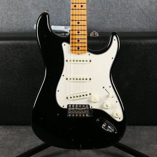 Fender Jimi Hendrix Voodoo Child Strat Journeyman Relic Black - Case - 2nd Hand Fender Jimi Hendrix Voodoo Child Strat Journeyman Relic Black - Case - 2nd Hand