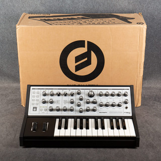 Moog Sub Phatty - Boxed - 2nd Hand Moog Sub Phatty - Boxed - 2nd Hand
