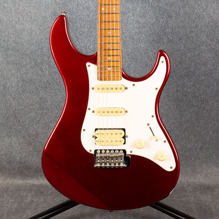 Yamaha Pacifica 012 - Red Metallic - 2nd Hand