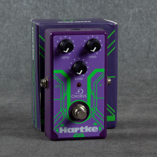 Harkte HC33 Analog Bass Chorus - Boxed - 2nd Hand Harkte HC33 Analog Bass Chorus - Boxed - 2nd Hand