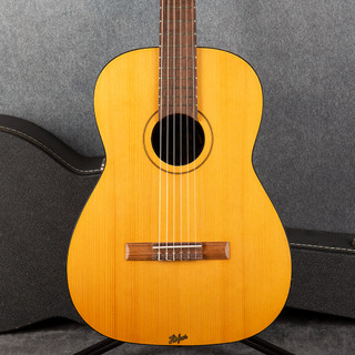 Hofner 514 Classical Acoustic Guitar - Natural - Hard Case - 2nd Hand
