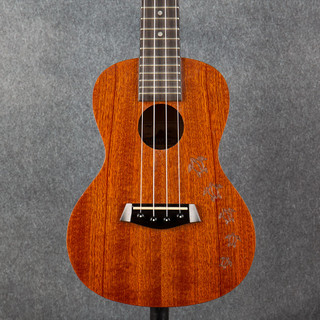 Islander by Kanilea MC-4-HNS Mahogany Concert Ukulele - Gig Bag - 2nd Hand Islander by Kanilea MC-4-HNS Mahogany Concert Ukulele - Gig Bag - 2nd Hand