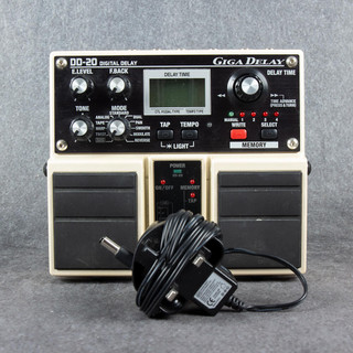 Boss DD-20 Giga Delay Pedal with PSU - 2nd Hand Boss DD-20 Giga Delay Pedal with PSU - 2nd Hand