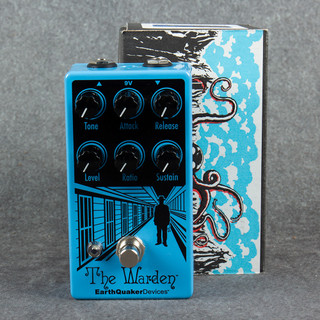EarthQuaker Devices The Warden Pedal - Boxed - 2nd Hand EarthQuaker Devices The Warden Pedal - Boxed - 2nd Hand
