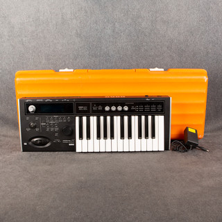 Korg Micro X Synthesizer - Case - 2nd Hand Korg Micro X Synthesizer - Case - 2nd Hand