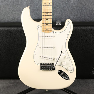 Fender Mexican Standard Stratocaster - Arctic White - Hard Case - 2nd Hand