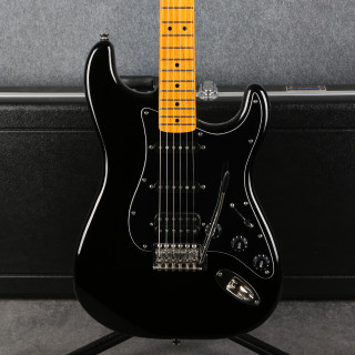 Squier Classic Vibe 70s Stratocaster HSS - Black - Hard Case - 2nd Hand