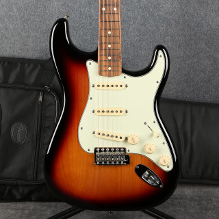 Fender Vintera 60s Stratocaster - 3 Tone Sunburst - Gig Bag - 2nd Hand