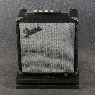 Fender Rumble 15 V3 Bass Amp - 2nd Hand (132112)