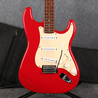 Squier Affinity Stratocaster - Red - Gig Bag - 2nd Hand