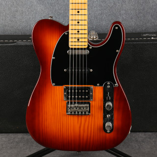 Fender Modern Player Telecaster Plus - Honey Burst - Hard Case - 2nd Hand