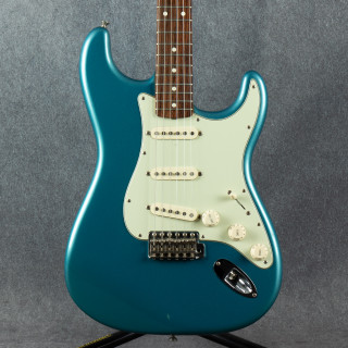 Fender Classic Series 60s Stratocaster- Lake Placid Blue - 2nd Hand