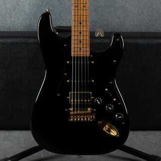 Suhr Mateus Asato Signature Classic S - Black - Hard Case - 2nd Hand