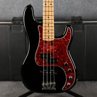 Fender American Deluxe Precision Bass - Black - Hard Case - 2nd Hand
