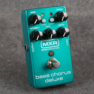 MXR M83 Bass Chorus Deluxe - 2nd Hand MXR M83 Bass Chorus Deluxe - 2nd Hand