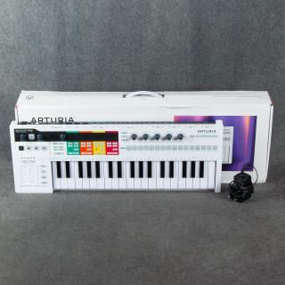 Arturia Keystep Pro Controller & Sequencer - Box & PSU - 2nd Hand Arturia Keystep Pro Controller & Sequencer - Box & PSU - 2nd Hand