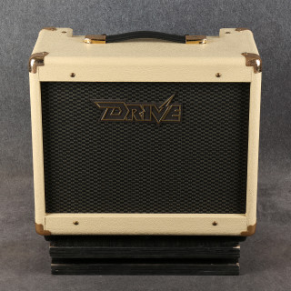 Drive EA-30 Acoustic Combo Amplifier - 2nd Hand