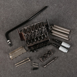 Ibanez Edge Tremolo Unit - Cosmo Black - 2nd Hand Ibanez Edge Tremolo Unit - Cosmo Black - 2nd Hand
