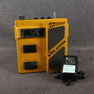 Digitech XP 300 Space Station - 2nd Hand