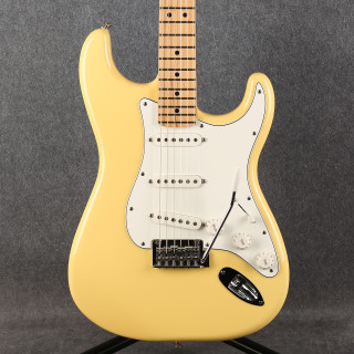 Fender Player Stratocaster - Buttercream - 2nd Hand (138494)