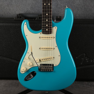 Fender American Professional II Stratocaster LH - Miami Blue - Case - 2nd Hand