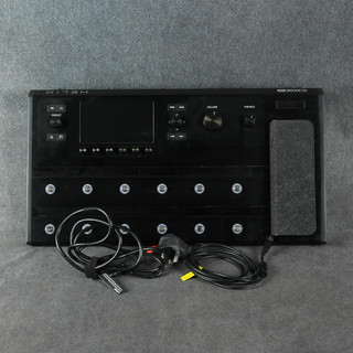 Line 6 Helix Floor Multi Effects Processor - USB Cable - 2nd Hand
