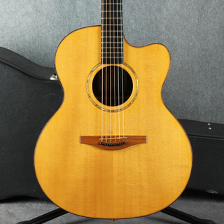 Avalon A200C Electro Acoustic - Natural - Hard Case - 2nd Hand