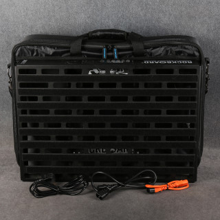 Rockboard CINQUE 5.2 Pedalboard - MOD 1 All-in-One Patchbay - Gig Bag - 2nd Hand Rockboard CINQUE 5.2 Pedalboard - MOD 1 All-in-One Patchbay - Gig Bag - 2nd Hand