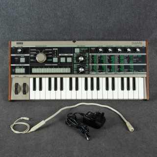Korg microKORG Synthesizer with Vocoder - Mic - PSU - 2nd Hand