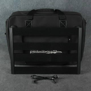 Palmer Pedalbay 40 Pedalboard - Gig Bag - 2nd Hand (141755) Palmer Pedalbay 40 Pedalboard - Gig Bag - 2nd Hand (141755)