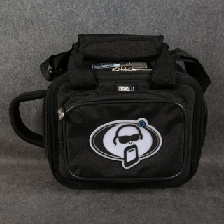 Protection Racket PROLINE line 6 HX Stomp Soft Case - 2nd Hand Protection Racket PROLINE line 6 HX Stomp Soft Case - 2nd Hand