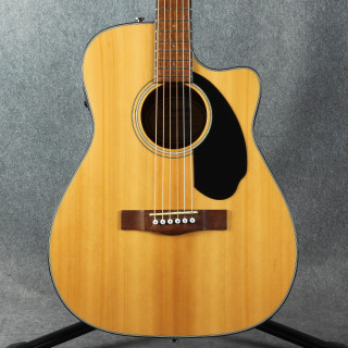 Fender CC-60SCE Concert - Natural - 2nd Hand