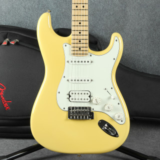 Fender Player Stratocaster HSS - Buttercream - Gig Bag - 2nd Hand