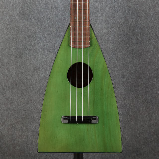The Magic Fluke M20 Tenor Ukulele - Green - Gig Bag - 2nd Hand The Magic Fluke M20 Tenor Ukulele - Green - Gig Bag - 2nd Hand