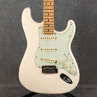 Fender Deluxe Roadhouse Stratocaster - Olympic White - 2nd Hand