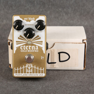 Mr Black Eterna Gold Shimmer Reverb Pedal - Boxed - 2nd Hand