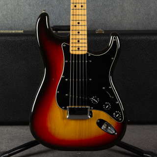 Fender 1976 Stratocaster - 3-Tone Sunburst - Hard Case - 2nd Hand