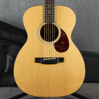 Eastman E1OM Acoustic - Natural - Gig Bag - 2nd Hand