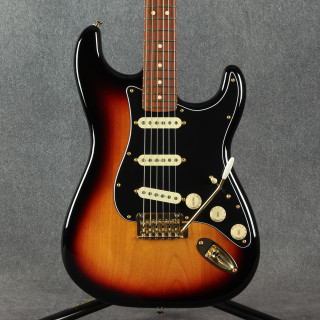 Fender FSR Tribute Player Stratocaster - 3-Tone Sunburst - 2nd Hand