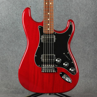 Fender FSR Blacktop Stratocaster HH - Cherry - 2nd Hand