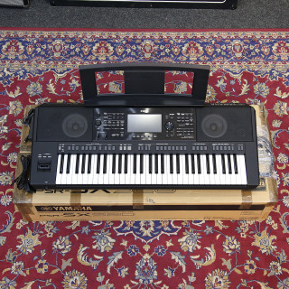 Yamaha PSR-SX920 61-Key Arranger Keyboard - Box & PSU - 2nd Hand Yamaha PSR-SX920 61-Key Arranger Keyboard - Box & PSU - 2nd Hand