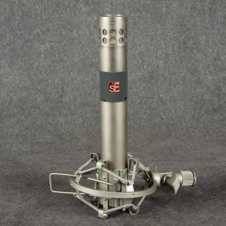 sE Electronics SE4 Condenser Microphone - Shock Mount - 2nd Hand sE Electronics SE4 Condenser Microphone - Shock Mount - 2nd Hand