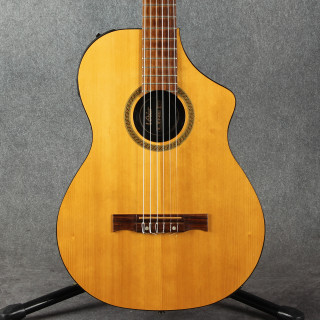 ギター Variax Acoustic 300 Nylon ギター Variax Acoustic 300 Nylon ギター Variax Acoustic 300 Nylon