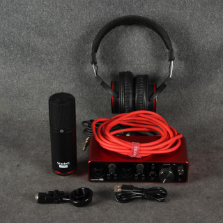 Focusrite Scarlett 2i2 Studio Pack - 3rd Gen - 2nd Hand
