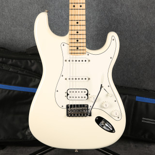 Fender Player Stratocaster HSS - Polar White - 2nd Hand (149402)