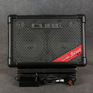 Roland Street Cube EX - 2nd Hand
