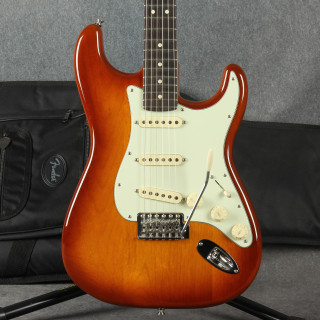 Fender American Performer Stratocaster- Honeyburst - 2nd Hand