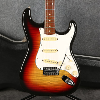 Fender Foto Flame Stratocaster - MIJ - 3 Tone Sunburst - 2nd Hand