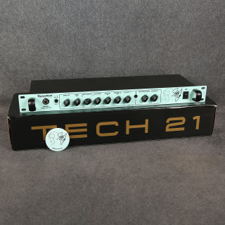 Tech 21 GED-2112 Geddy Lee Signature SansAmp Bass Preamp - 2nd Hand